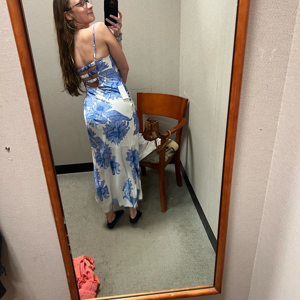 Floral Blue and White Maxi Dress - Picture 3 of 3